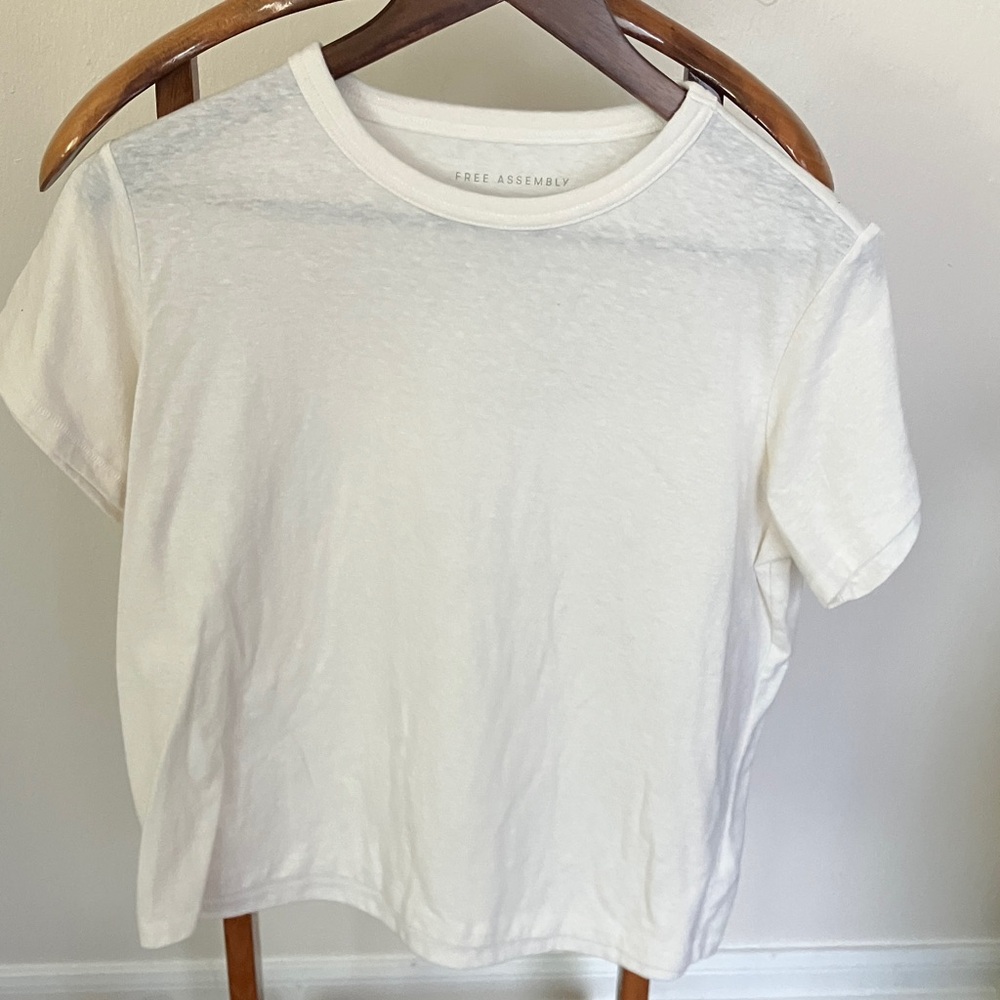 Free Assembly Women's Classic White Tee